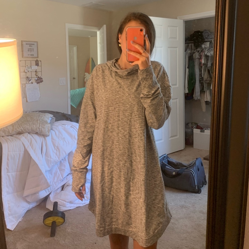 sweatshirt dress
